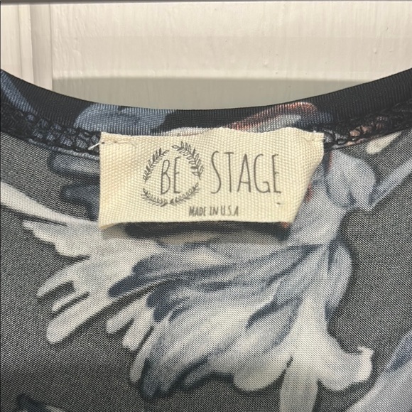 Women’s Floral Tank Top Flowy Plus Size - Picture 3 of 6